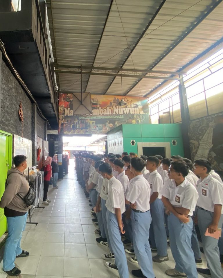 Kunjungan IndustriRabu 14 Januari 2026Follow @smk_muh6_tio_official #smkmuh6tirtomoyo #smkmuh6ti