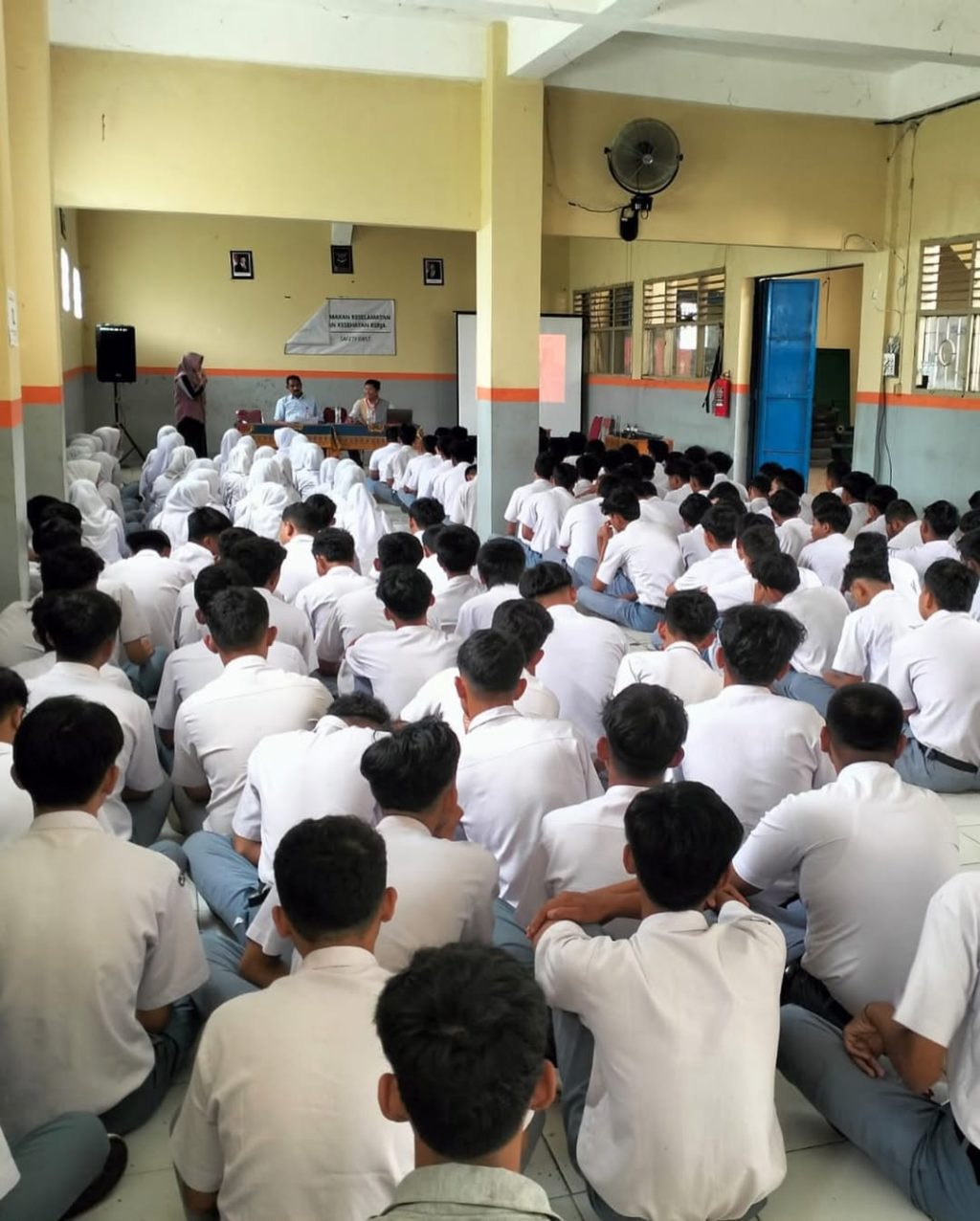 Sosialisasi PT. Citra Busana SemestaSelasa 20 Januari 2026Follow @smk_muh6_tio_official #smkmuh6