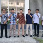 Foto bersama dalam kunjungan silaturahmi dua SMK Muhammadiyah dari Wonogiri ke Esemkapurwa Purworejo.